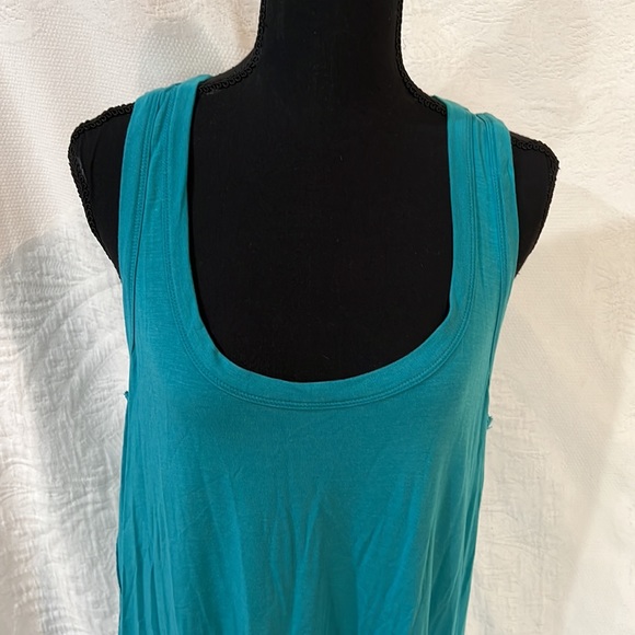 H by Bordeaux sleeveless dress, size medium, NWT - Picture 2 of 13